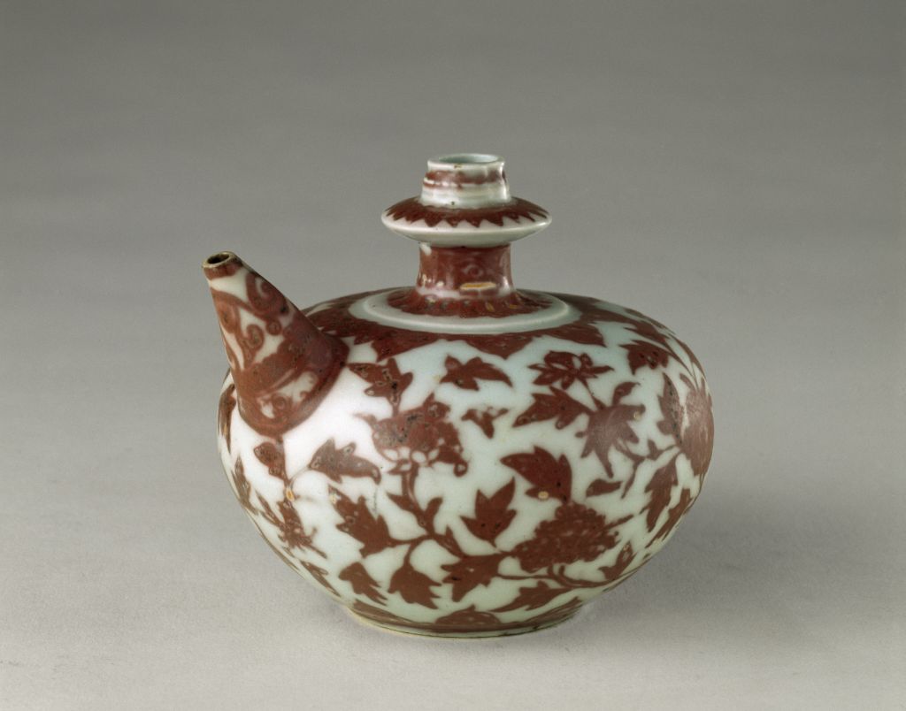 图片[1]-Military bearer with underglaze red intertwined branches and peony pattern-China Archive